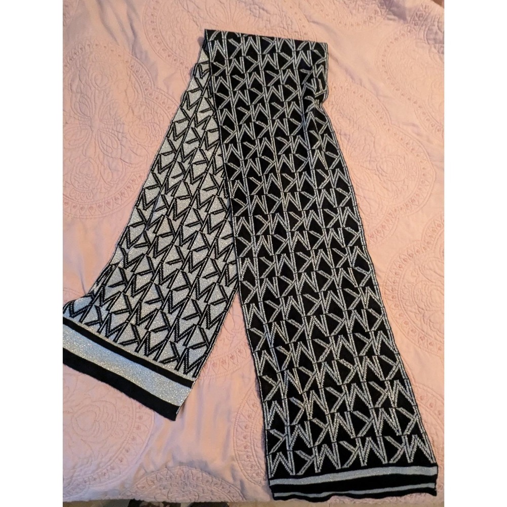 Michael Kors Womens Infinity Loop Scarf Printed Knitted Black Gray Metallic 60in